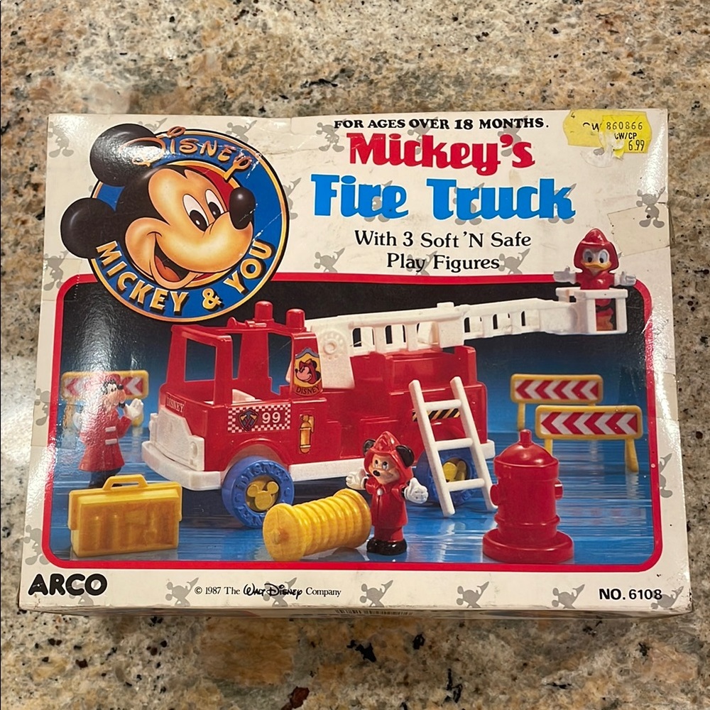 Vintage 1987 Disney Mickey’s Fire Truck Playset New in Box ARCO